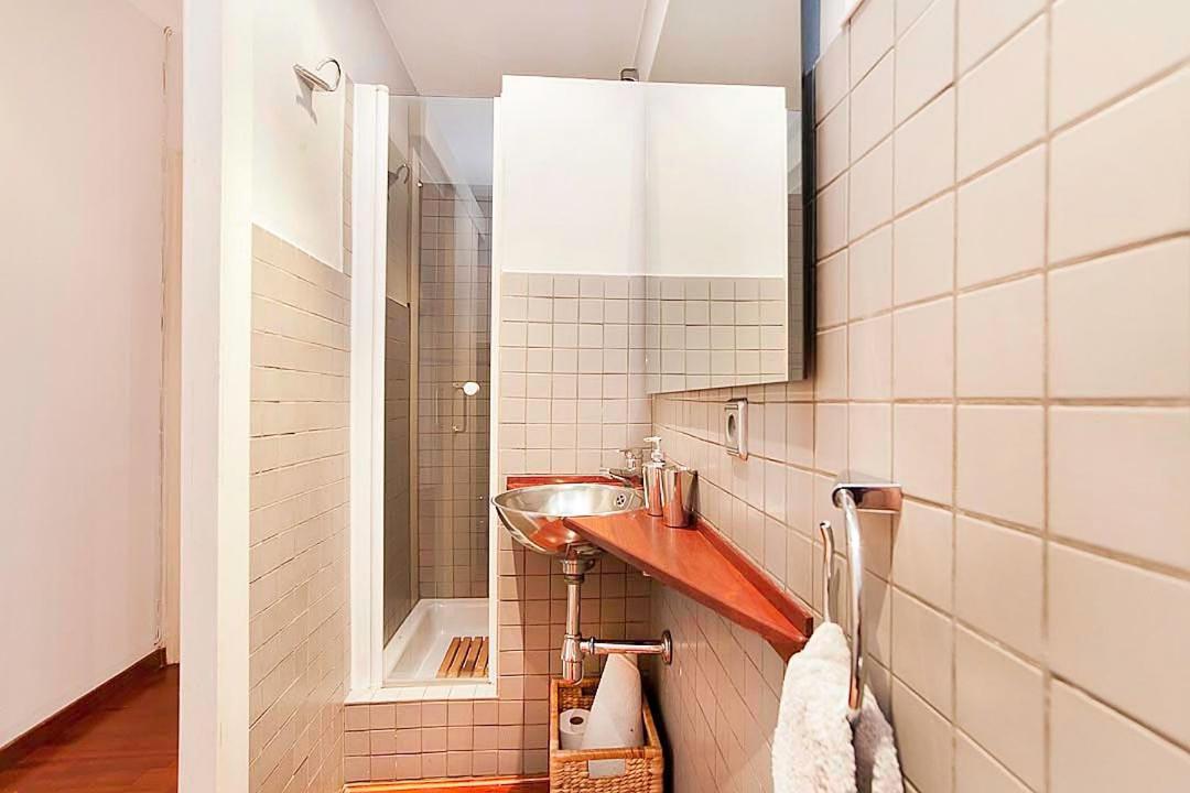 Gracia Apartment Barcelona Luaran gambar