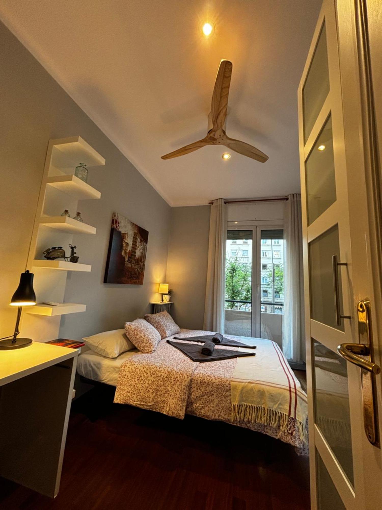 Gracia Apartment Barcelona Luaran gambar